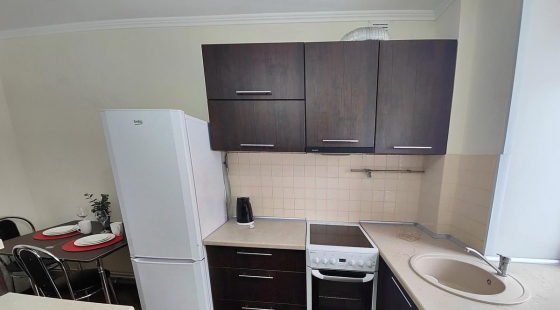 Сдaeтся квapтира в Киевском районе Донецк