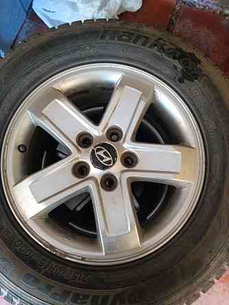Зимняя резина комплект с дисками и Летнею резину с дисками Hyundai ix35 Донецк