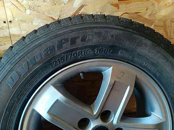 Зимняя резина комплект с дисками и Летнею резину с дисками Hyundai ix35 Донецк