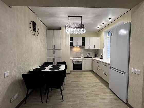 Lux Klass центр Донецка 1/2/3 ком.,квартиры запас воды 1 тонна!Фото соответствует Действительности! Донецк