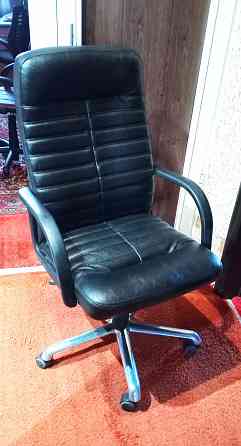 качественные кресла, кожа Донецк