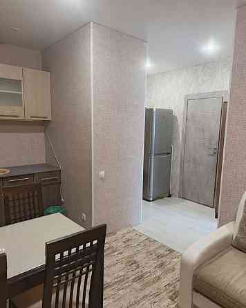 Сдаю двухкомнатную квартиру в Пролетарском районе, ул. Матекина. 45кв.м, 3 этаж Донецк