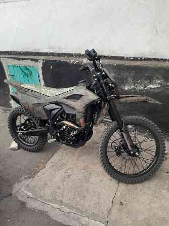 Продам Эндуро 300 куб., баланс вал, водянка. 2024г. Торез