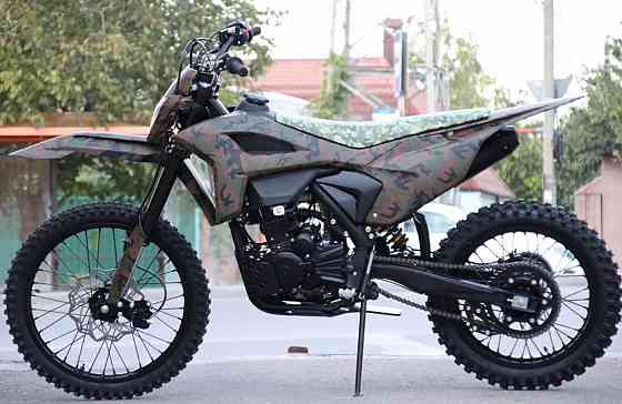 Продам Эндуро 300 куб., баланс вал, водянка. 2024г. Торез