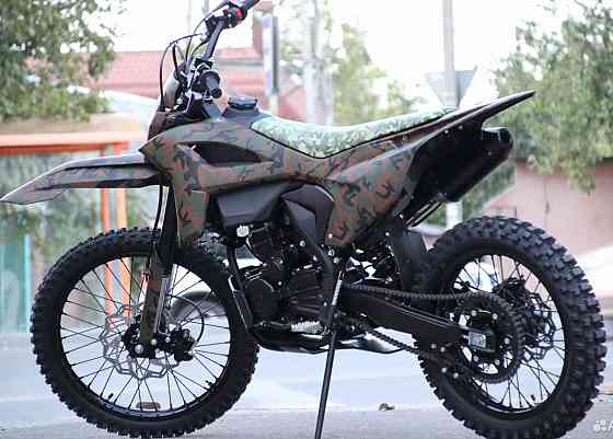 Продам Эндуро 300 куб., баланс вал, водянка. 2024г. Торез