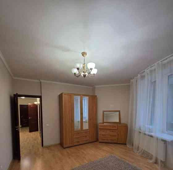 Калининский район сдаётся крупногабаритная трёхкомнатная квартира Донецк