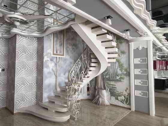 От собственника! Шикарная, дизайнерская двухуровневая 3-х комн. квартира в премиум-дом "Диск"" Донецк