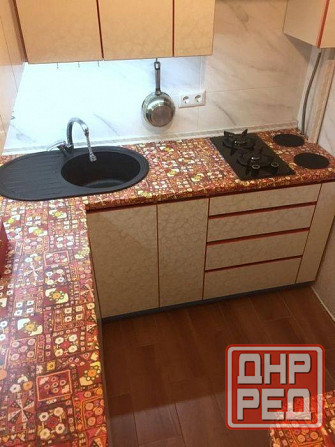 сдам квартиру на почте Макеевка - изображение 1