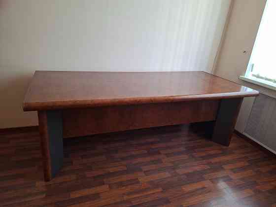 Шикарная мебель для кабинета руководителя Донецк