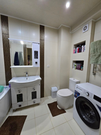 Продажа 4-х комнатной квартиры Макеевка, Горняцкий район, 55-й квартал, ул. Краснодарская, школа 62 Макеевка