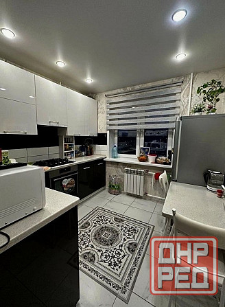 2-ка в Ворошиловском районе, ул. Набережная, 119А Донецк - изображение 2