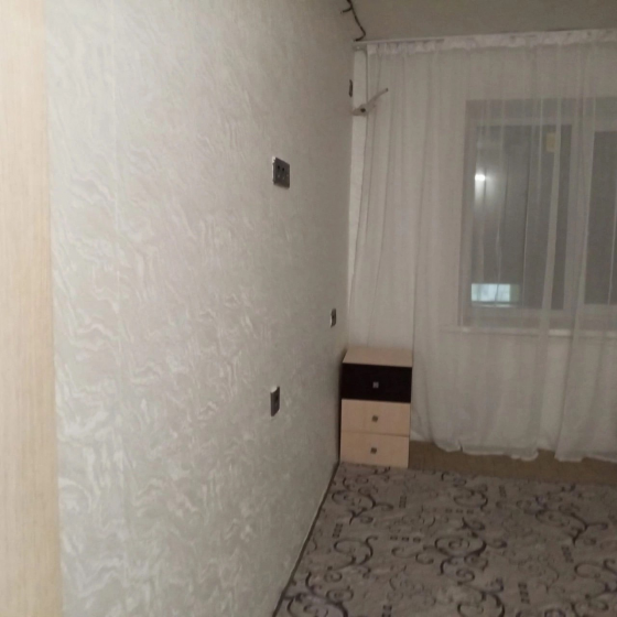 Сдам квартиру на длительный срок 3 этаж в отличном районе, Калининский район, Ильича пр-кт. Донецк