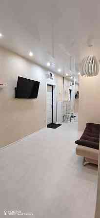 Сдаётся трёхкомнатная квартира возле Крытого рынка, Ворошиловский р-н Донецк