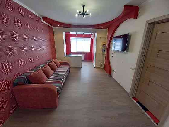 Сдам 2х.кв 23ЖМР.Центральный район ул.9авиадивизии Мариуполь