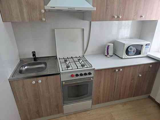 Сдам 2х.кв район 1000мелочей Магазин Титан Мариуполь