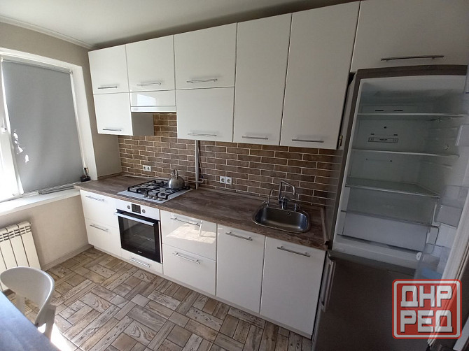 Сдам 2х.кв 23ЖМР.Центральный район ул.9авиадивизии Мариуполь - изображение 2