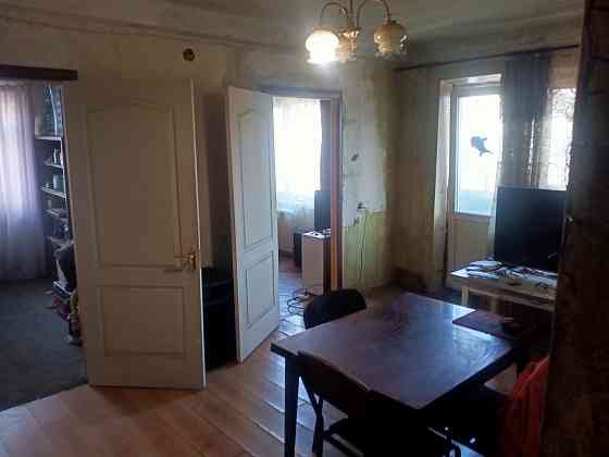 продам 4х комнатную квартиру на кв левченко Луганск