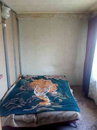 продам 4х комнатную квартиру на кв левченко Луганск