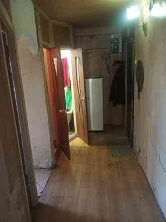 продам 4х комнатную квартиру на кв левченко Луганск