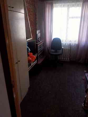 продам 4х комнатную квартиру на кв левченко Луганск