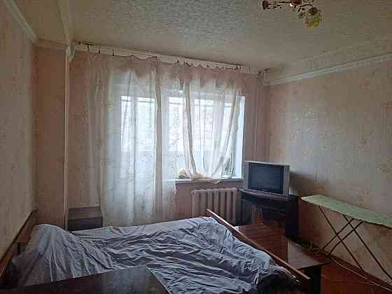Продам 2х ком. кв-ру возле детской областной больницы под ремонт Донецк