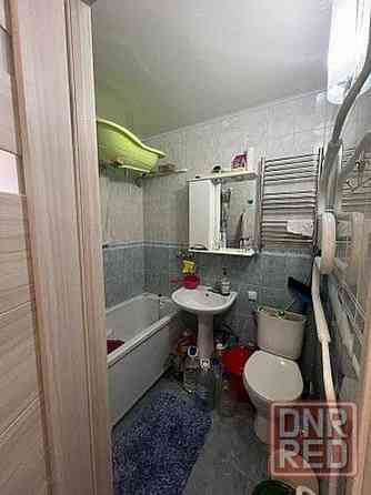 Продам 1 отличную ком. кв-ру на пл.Бакинских комиссаров Донецк