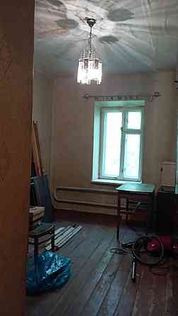 Крупногабаритная 3х. ком. сталинка на площади Свободы недорого. Донецк