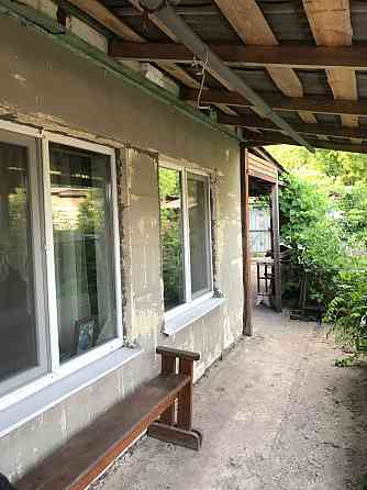 Продам дом Текстильщик рядом ,100м2 с ремонтом,гараж, беседка, вольер,8 сот,ул Леси Украинки Донецк