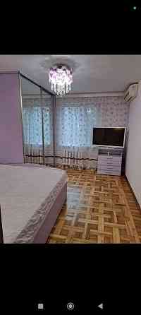 продам 2 к.кв. ленинский р. цирк 6000 мил р. Донецк