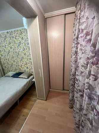 сдаётся двухкомнатная квартира в калининском Донецк