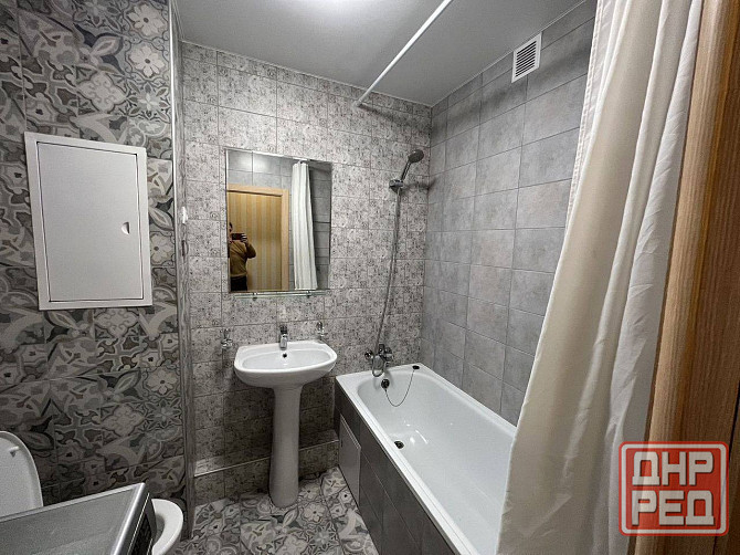 сдаётся двухкомнатная квартира в калининском Донецк - изображение 3