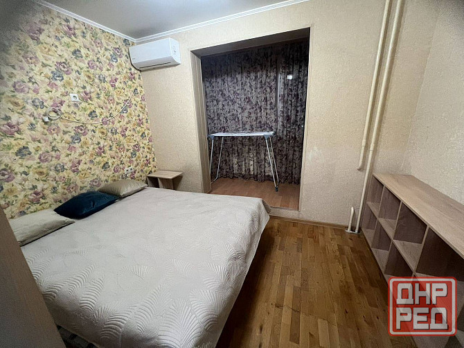 сдаётся двухкомнатная квартира в калининском Донецк - изображение 1