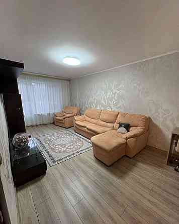 Сдаю двухкомнатную квартиру 50.0 м² этаж 2/5 город Донецк, Калининский район, обл гаи, Медицинский у Донецк