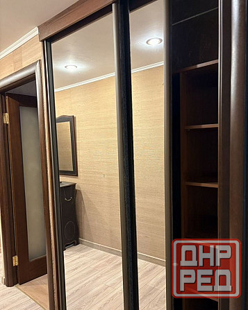 Сдаю двухкомнатную квартиру 50.0 м² этаж 2/5 город Донецк, Калининский район, обл гаи, Медицинский у Донецк - изображение 9