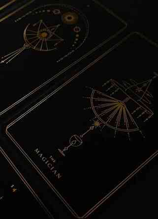 Консультация по картам Таро, чистка от негатива, отливка воском Донецк