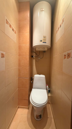 Продажа 3-х комнатной квартиры в центре г. Макеевка м-н Солнечный 28 дом Макеевка