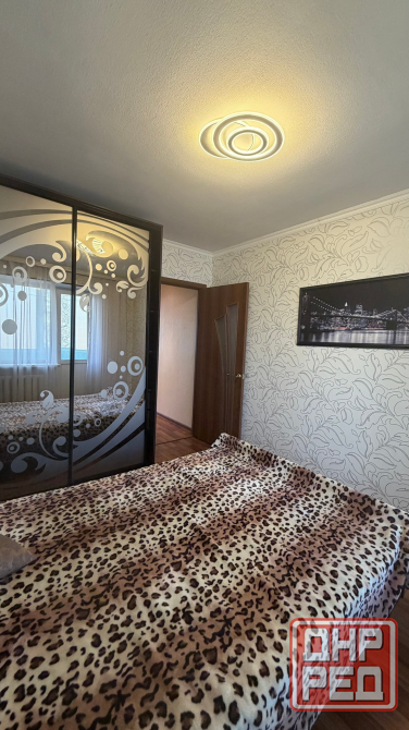 Продажа 3-х комнатной квартиры в центре г. Макеевка м-н Солнечный 28 дом Макеевка - изображение 2