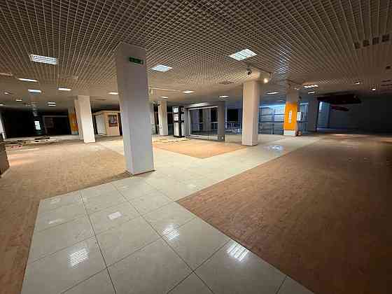 Аренда 3х Этажного Гипермаркета со Складским помещением + Большая Парковка для авто.Документы Рф ! Донецк