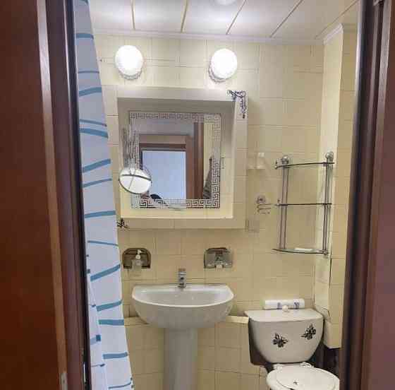 Сдаётся однокомнатная квартира в Кировском районе на Бирюзова. Донецк