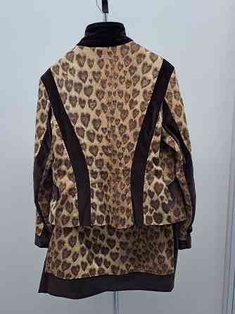 Костюм женский 44-46 Moschino оригинал Донецк