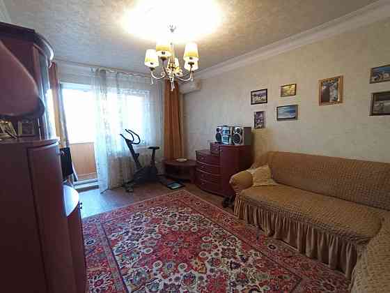 Продам 3-х комнатную квартиру, микрорайон Голубой-1 Донецк