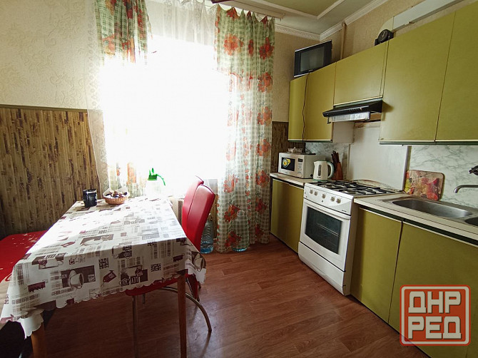 Продам 3-х комнатную квартиру, микрорайон Голубой-1 Донецк - изображение 1