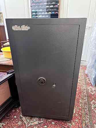 Продам Сейф Макеевка