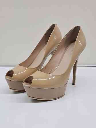 Туфли Guess оригинал 40 бежевые с открытым мыском Донецк