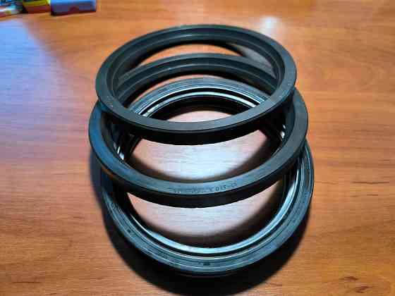 Манжеты армированные (сальник) 30 штук. Цена за все. Макеевка