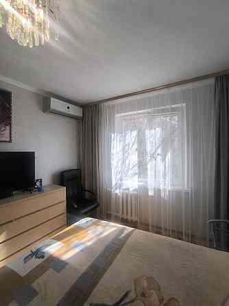 Продам 2-комнатную квартиру на Щетинина. Донецк