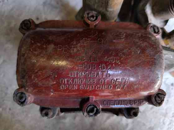 Кнопки двух и трех постовые. Макеевка