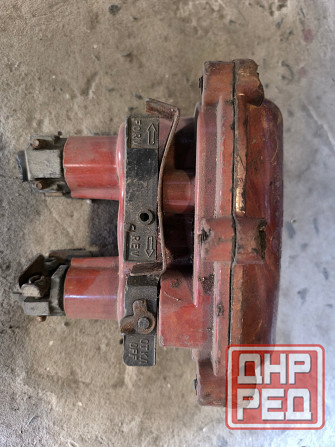 Кнопки двух и трех постовые. Макеевка - изображение 1