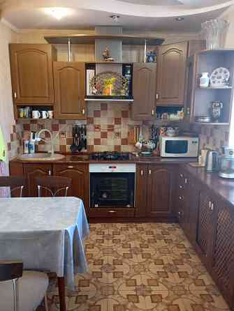 Продам 4х.комнатную квартиру на Широком Донецк