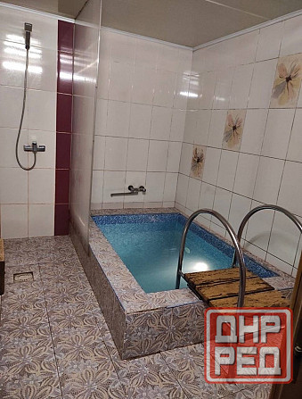 Сдам частный дом посуточно для отдыха с сауной, бассейном возле центра. Ворошиловский район Донецк - изображение 12